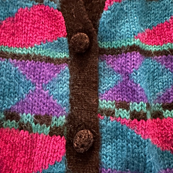 Super cool button up sweater - Picture 4 of 6